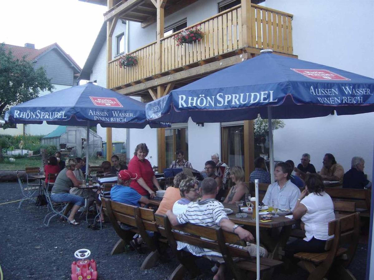 Rhoener Landhotel Haus Zur Wasserkuppe Ehrenberg  Exterior photo